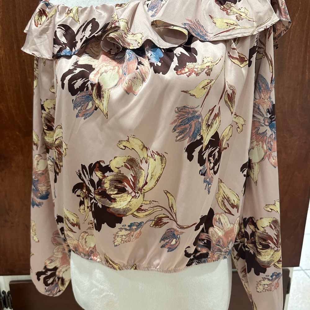 Floral Off-Shoulder Women's Top